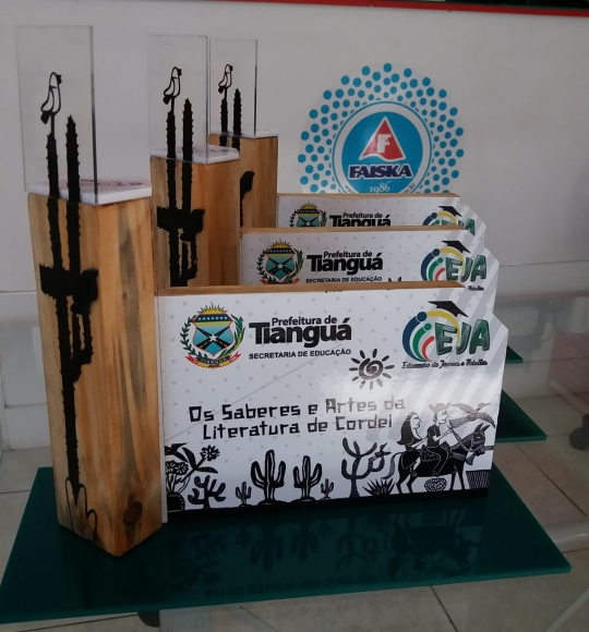 Troféu de Madeira Estilizado