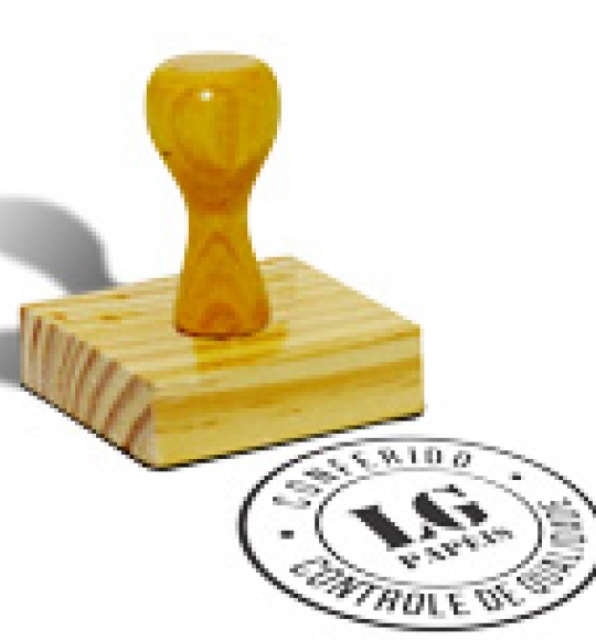 Carimbo Madeira Tradicional 37x37mm