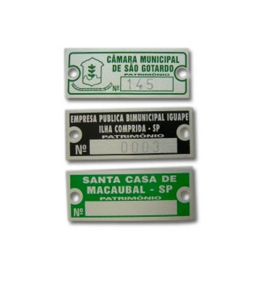 Etiqueta Patrimonio de Aluminio